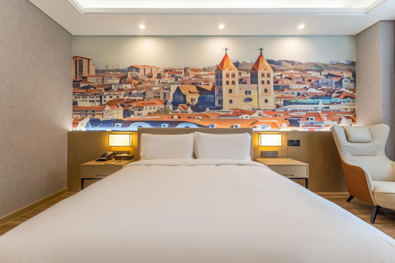 Joy Fall Hotel Jiaozhou Exterior photo